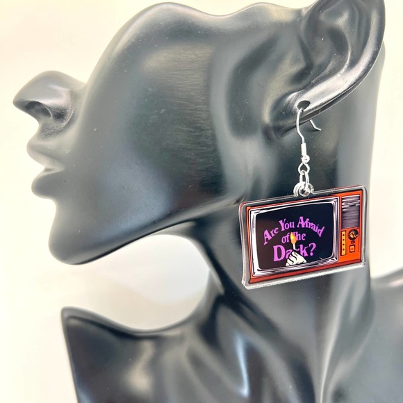 Are You Afraid Of The Dark Earrings - 90s Easrrings - Y2K Earrings - Television - Picture 8 of 8
